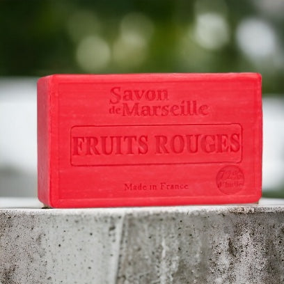 Summer Fruits Savon de Provence, enriched with Sweet Almond Oil | 100g